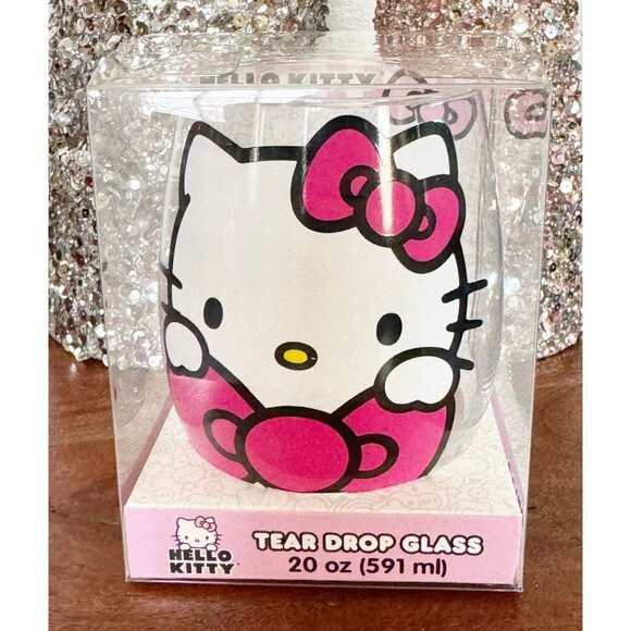 Hello Kitty Sanrio Tear Drop Glass 20 oz Vintage Hello Kitty TikTok Viral - Picture 1 of 5